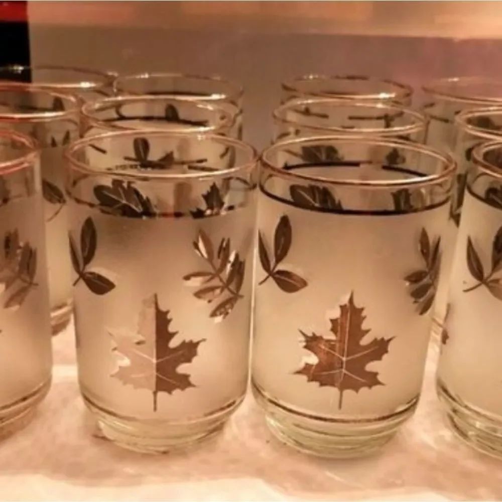 Vintage Mint 1960s Set of 12 Libbey Glass Silver Leaf Frosted 8 oz. Glasses
